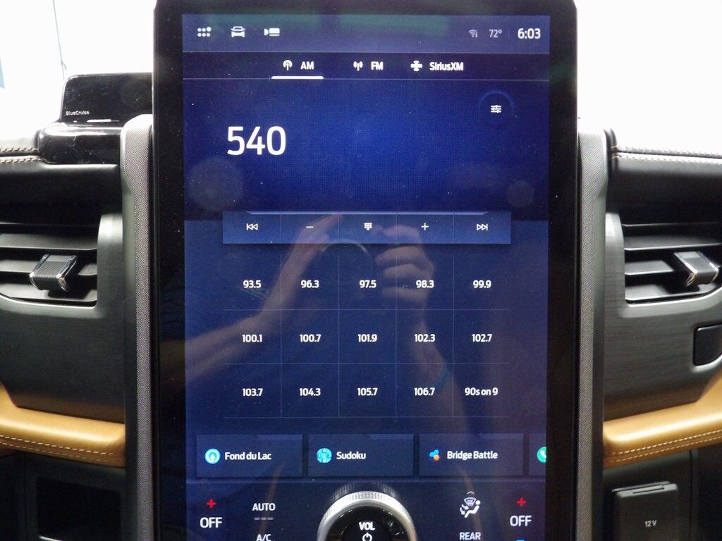 2024 Ford Expedition Max Platinum 4WD Fond du Lac WI 2024 Ford Expedition Max Platinum 4WD Fond du Lac WI