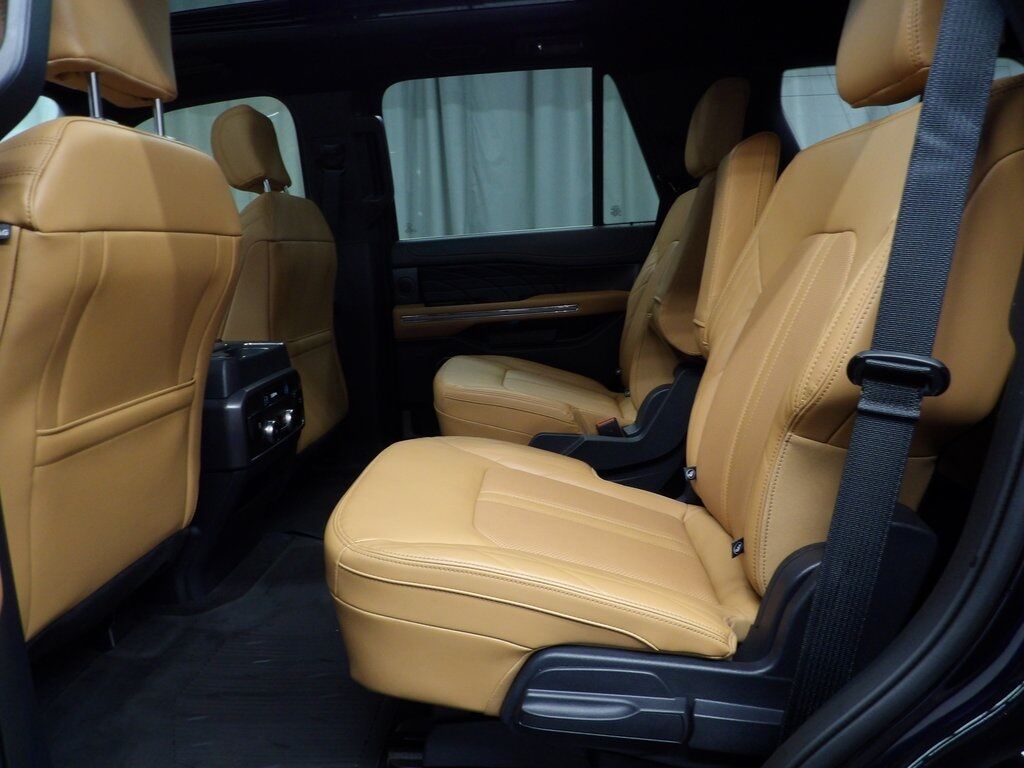 2024 Ford Expedition Platinum 4WD Fond du Lac WI