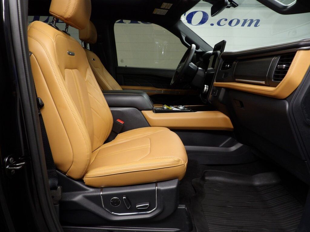 2024 Ford Expedition Platinum 4WD Fond du Lac WI