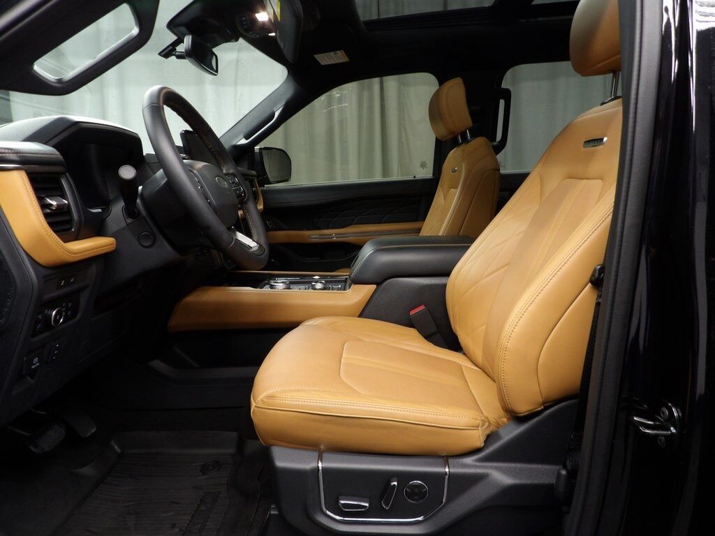 2024 Ford Expedition Platinum 4WD Fond du Lac WI