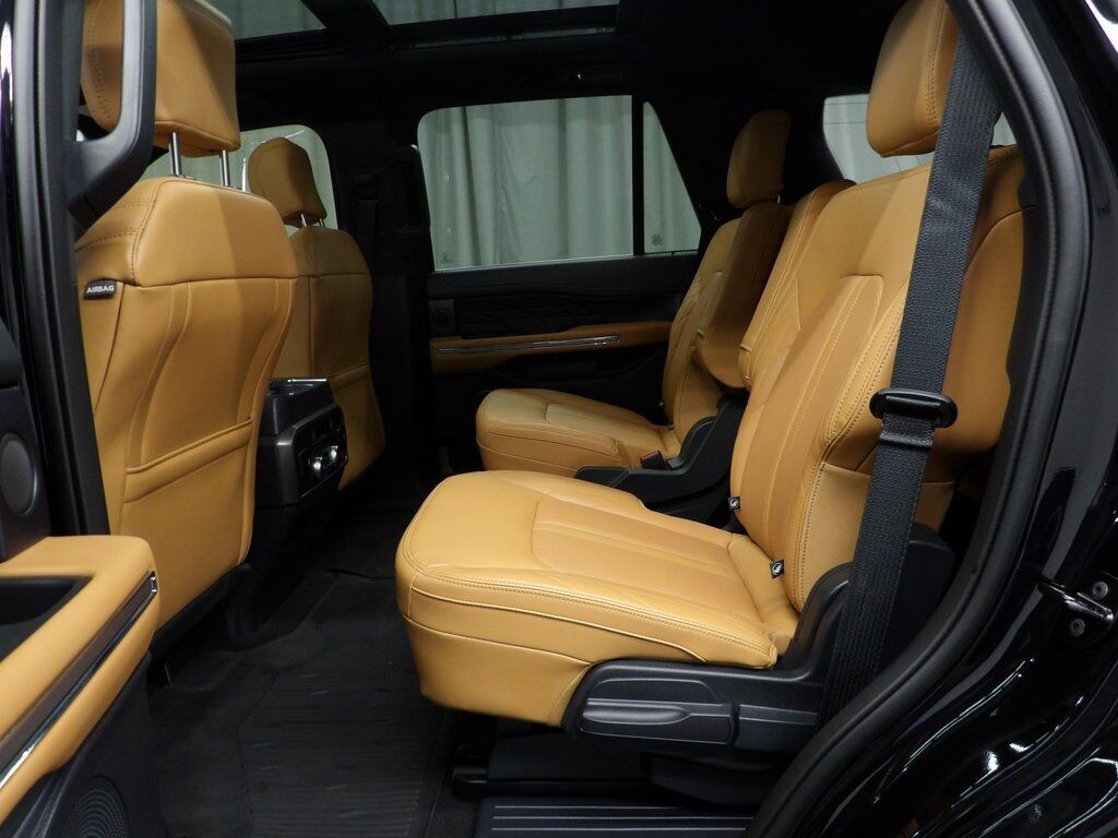 2024 Ford Expedition Platinum 4WD Fond du Lac WI