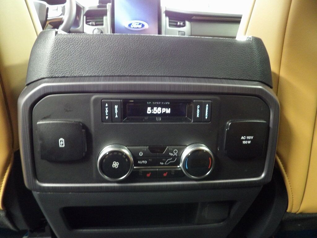 2024 Ford Expedition Platinum 4WD Fond du Lac WI