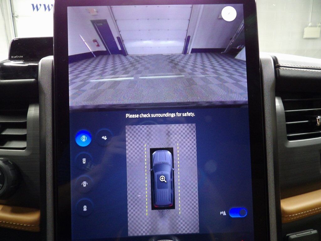 2024 Ford Expedition Platinum 4WD Fond du Lac WI