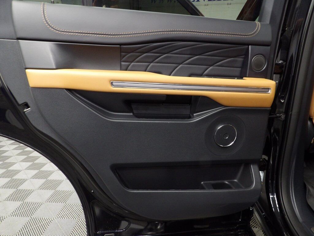 2024 Ford Expedition Platinum 4WD Fond du Lac WI