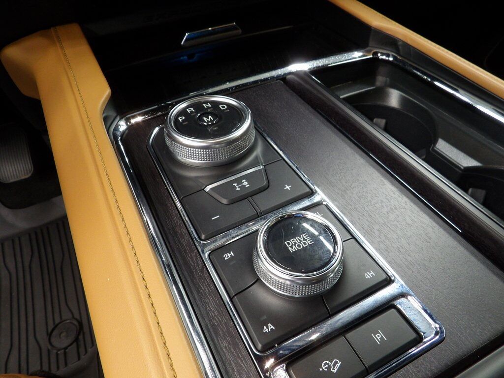 2024 Ford Expedition Platinum 4WD Fond du Lac WI