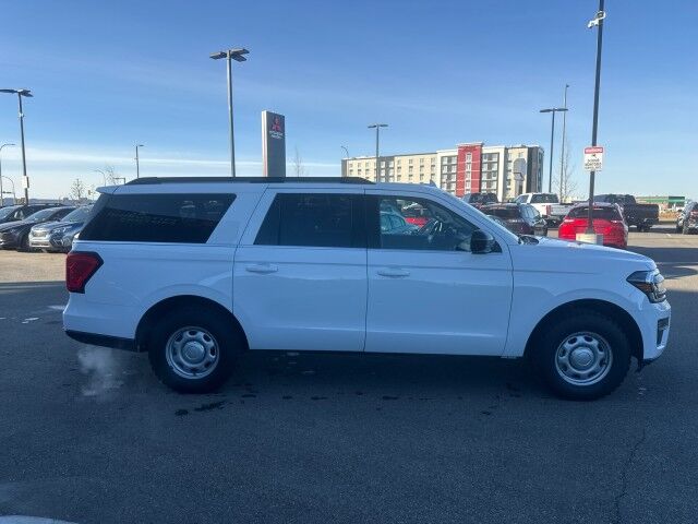 2024 Ford Expedition SSV Max Grande Prairie AB 2024 Ford Expedition SSV Max Grande Prairie AB