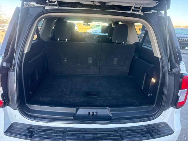 2024 Ford Expedition SSV Max Grande Prairie AB 2024 Ford Expedition SSV Max Grande Prairie AB