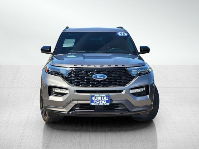 2024 Ford Explorer ST-Line 2024 Ford Explorer ST-Line