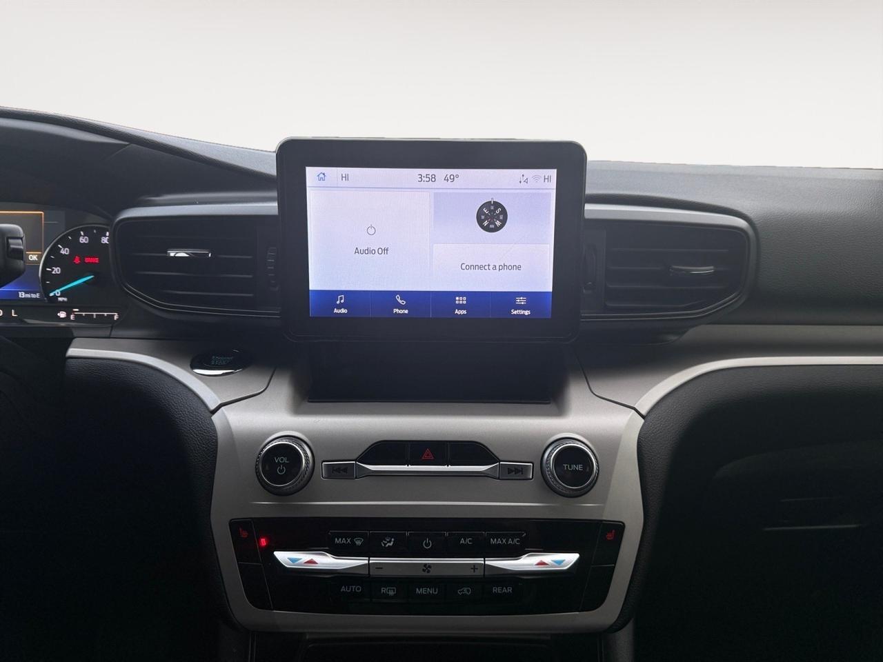 2024 Ford Explorer XLT, POWER LIFTGATE, APPLE CARPLAY/ANDROID AUTO, CAPTAINS CHAIRS, 3RD ROW, BACKUP CAMERA, BLIND SPOT ALERT, AUTO START/STOP, LANE KEEP ASSIST, ONLY 1 OWNER, LOW MILES, CLEAN CARFAX, VIRGINIA OWNED, EXPLORE THE ROAD TODAY! Norfolk VA 2024 Ford Explorer XLT, POWER LIFTGATE, APPLE CARPLAY/ANDROID AUTO, CAPTAINS CHAIRS, 3RD ROW, BACKUP CAMERA, BLIND SPOT ALERT, AUTO START/STOP, LANE KEEP ASSIST, ONLY 1 OWNER, LOW MILES, CLEAN CARFAX, VIRGINIA OWNED, EXPLORE THE ROAD TODAY! Norfolk VA