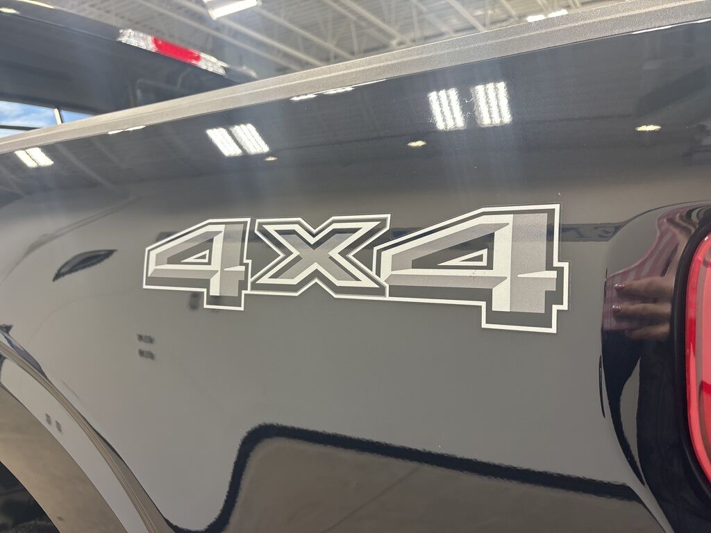 2024 Ford F-150 4x4 SuperCrew Lariat Fond du Lac WI 2024 Ford F-150 4x4 SuperCrew Lariat Fond du Lac WI