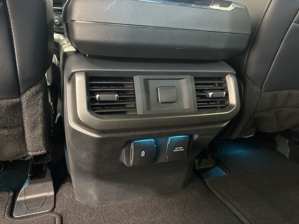 2024 Ford F-150 4x4 SuperCrew Lariat Fond du Lac WI 2024 Ford F-150 4x4 SuperCrew Lariat Fond du Lac WI