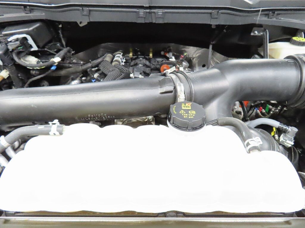 2024 Ford F-150 4x4 SuperCrew Lariat Fond du Lac WI