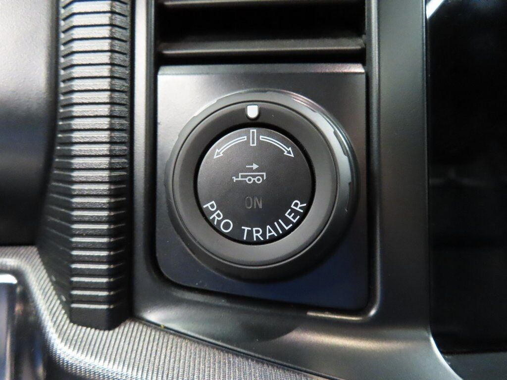 2024 Ford F-150 4x4 SuperCrew Lariat Fond du Lac WI