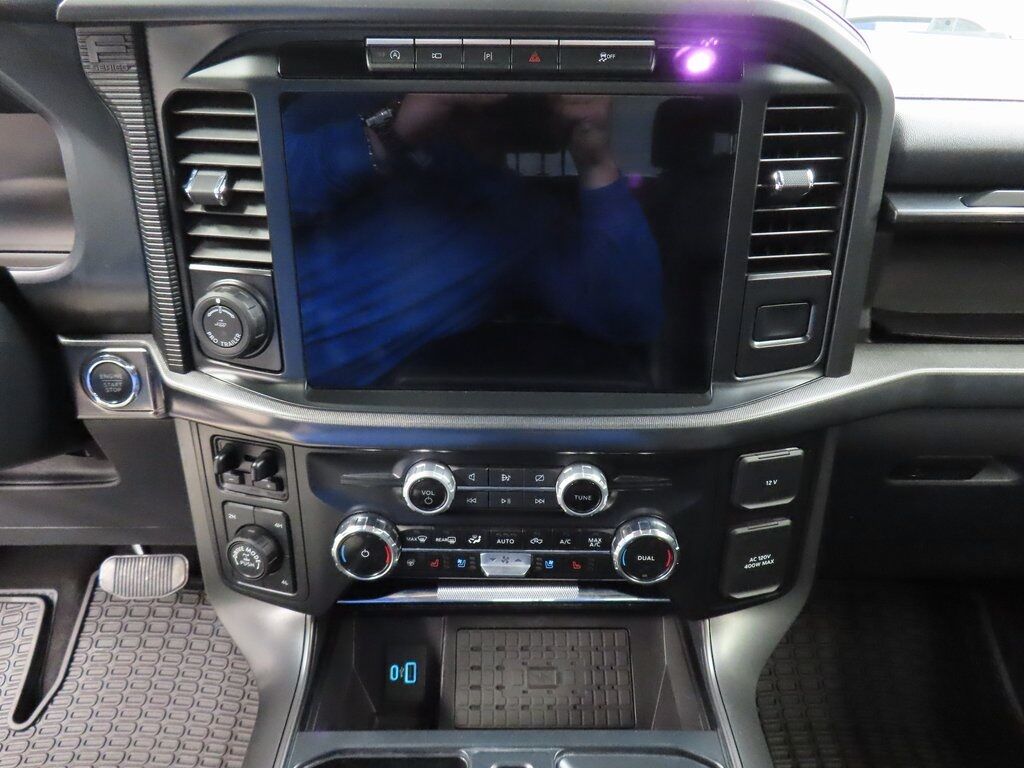 2024 Ford F-150 4x4 SuperCrew Lariat Fond du Lac WI