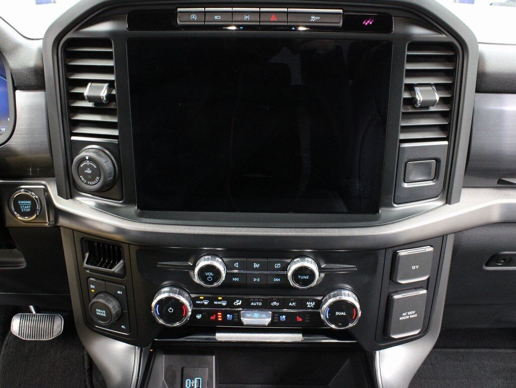 2024 Ford F-150 4x4 SuperCrew Lariat Fond du Lac WI 2024 Ford F-150 4x4 SuperCrew Lariat Fond du Lac WI