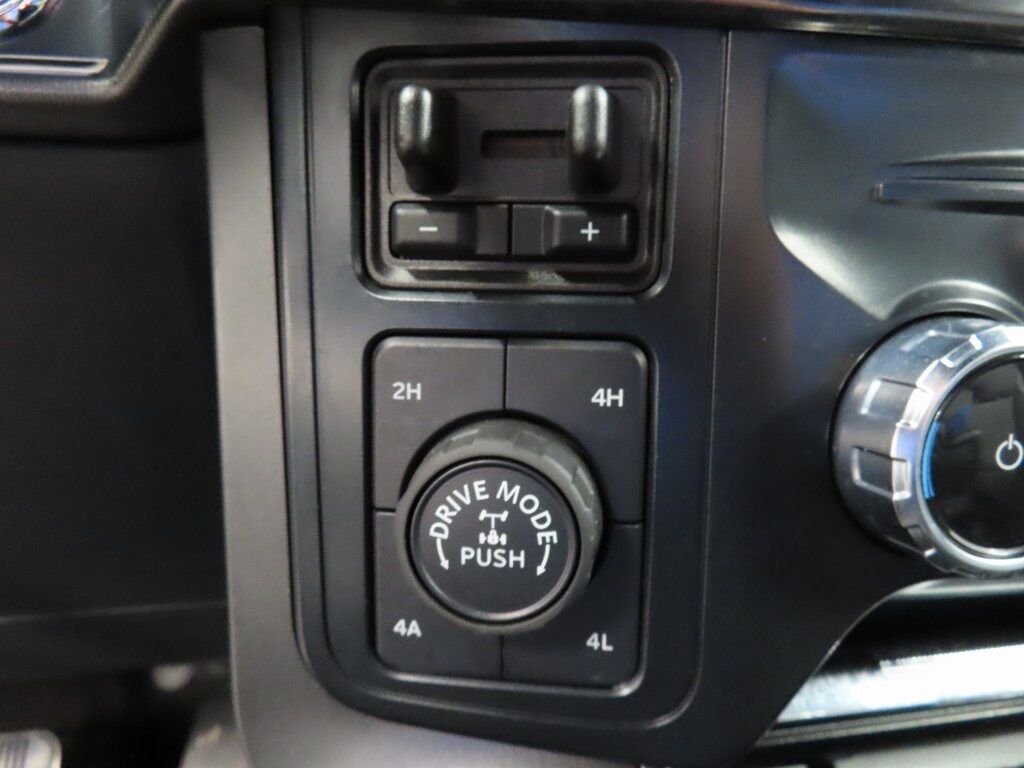 2024 Ford F-150 4x4 SuperCrew Lariat Fond du Lac WI 2024 Ford F-150 4x4 SuperCrew Lariat Fond du Lac WI