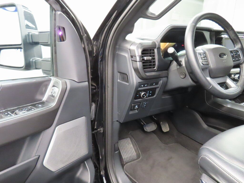 2024 Ford F-150 4x4 SuperCrew Lariat Fond du Lac WI 2024 Ford F-150 4x4 SuperCrew Lariat Fond du Lac WI