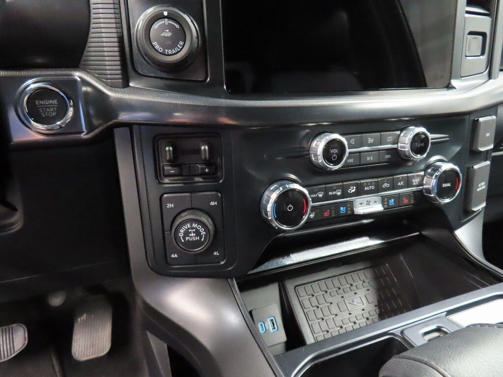 2024 Ford F-150 4x4 SuperCrew Lariat Fond du Lac WI 2024 Ford F-150 4x4 SuperCrew Lariat Fond du Lac WI