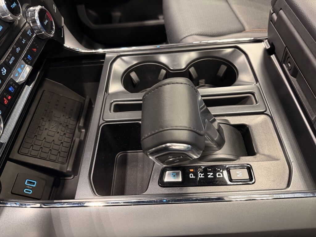 2024 Ford F-150 4x4 SuperCrew Lariat Minocqua WI