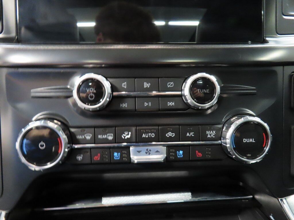 2024 Ford F-150 4x4 SuperCrew Platinum Fond du Lac WI 2024 Ford F-150 4x4 SuperCrew Platinum Fond du Lac WI