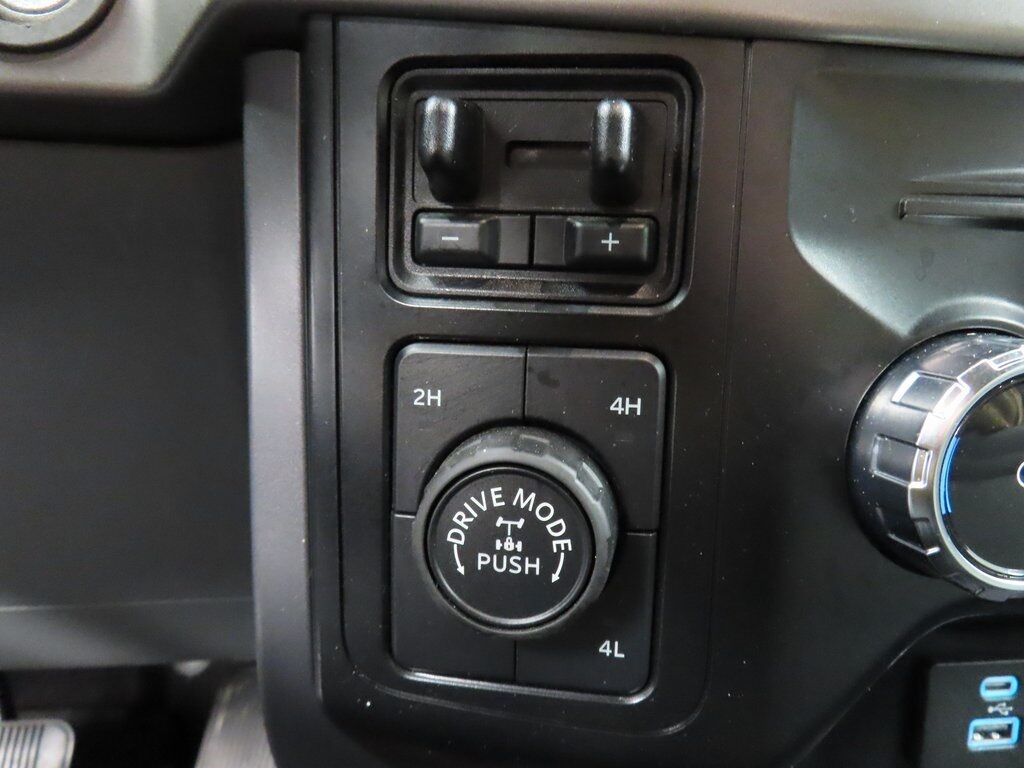 2024 Ford F-150 4x4 SuperCrew XLT Fond du Lac WI 2024 Ford F-150 4x4 SuperCrew XLT Fond du Lac WI