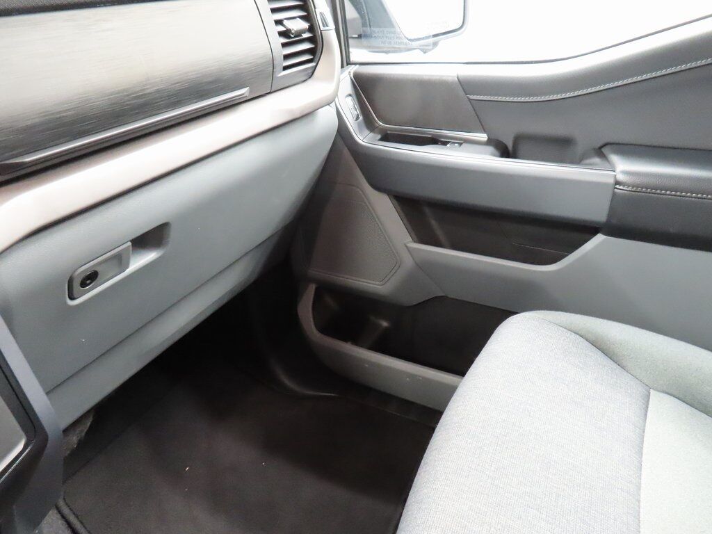 2024 Ford F-150 4x4 SuperCrew XLT Fond du Lac WI 2024 Ford F-150 4x4 SuperCrew XLT Fond du Lac WI