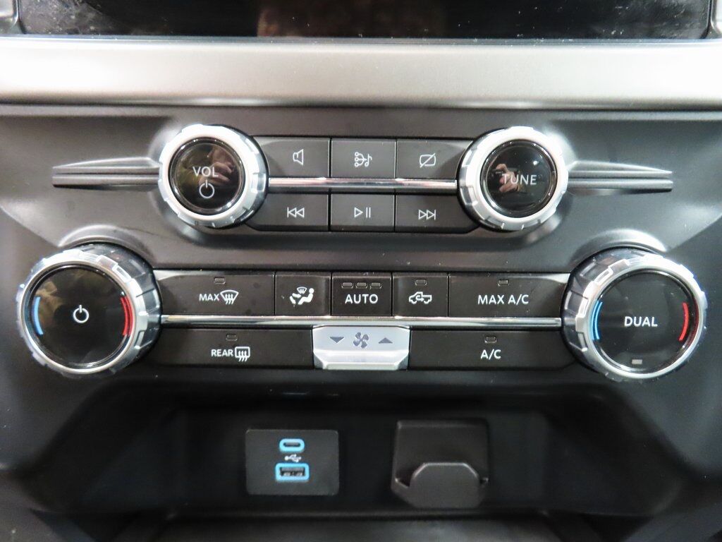 2024 Ford F-150 4x4 SuperCrew XLT Fond du Lac WI 2024 Ford F-150 4x4 SuperCrew XLT Fond du Lac WI