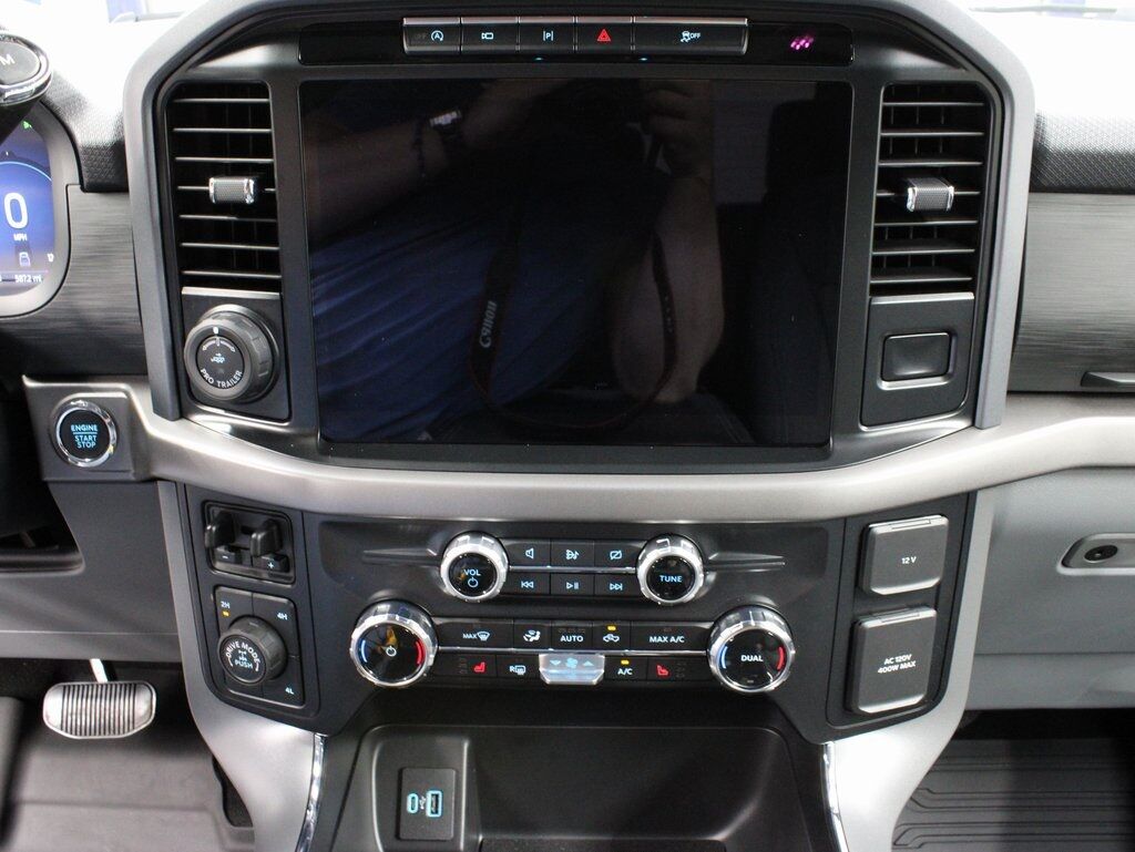 2024 Ford F-150 4x4 SuperCrew XLT Fond du Lac WI 2024 Ford F-150 4x4 SuperCrew XLT Fond du Lac WI