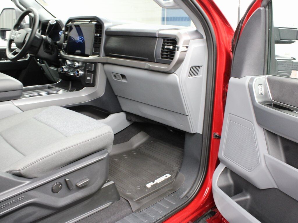 2024 Ford F-150 4x4 SuperCrew XLT Fond du Lac WI 2024 Ford F-150 4x4 SuperCrew XLT Fond du Lac WI