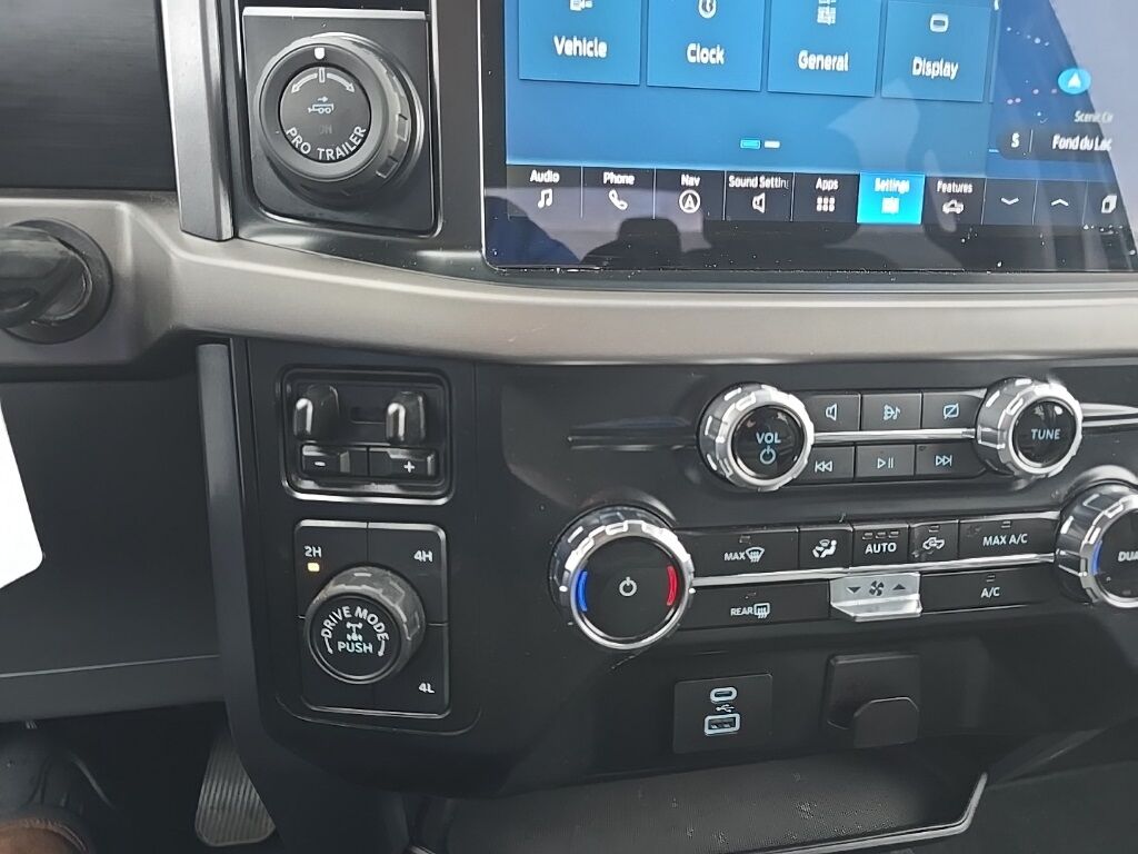 2024 Ford F-150 4x4 SuperCrew XLT Fond du Lac WI 2024 Ford F-150 4x4 SuperCrew XLT Fond du Lac WI