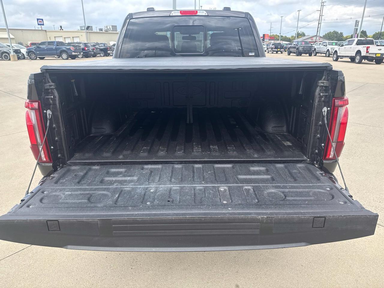 2024 Ford F-150 Lariat Watertown SD 2024 Ford F-150 Lariat Watertown SD