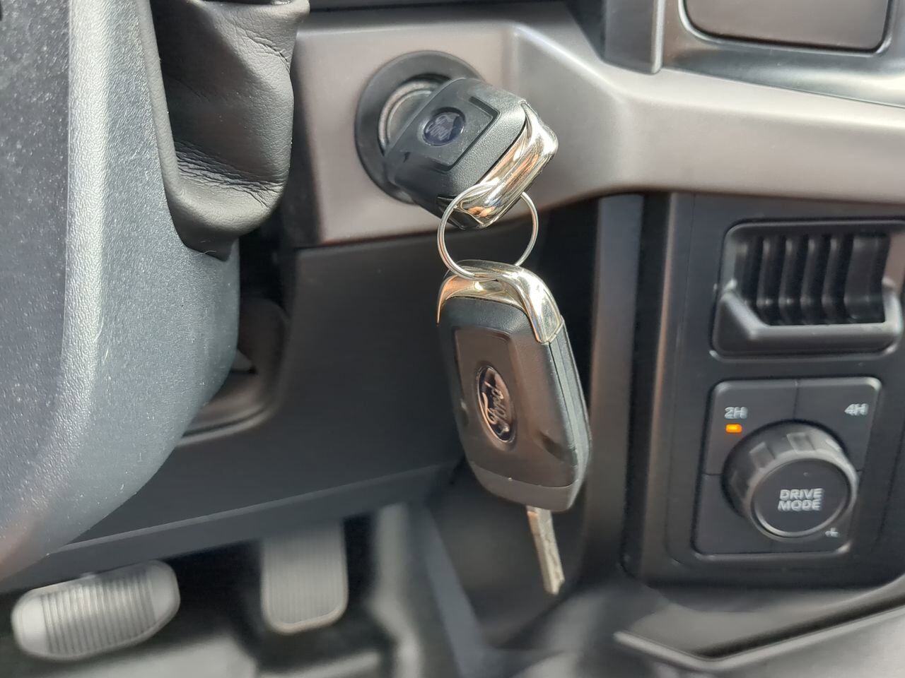 2024 Ford F-150 XL Appleton WI