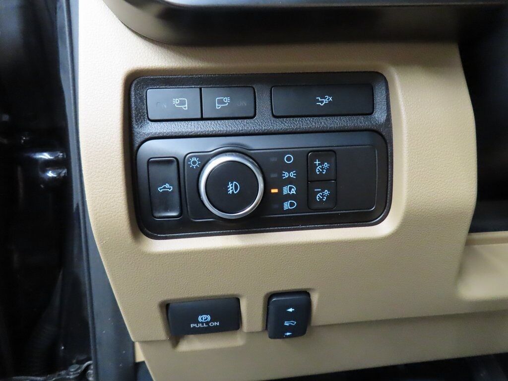 2024 Ford F-250 Super Duty 4x4 Crew Cab Lariat Fond du Lac WI