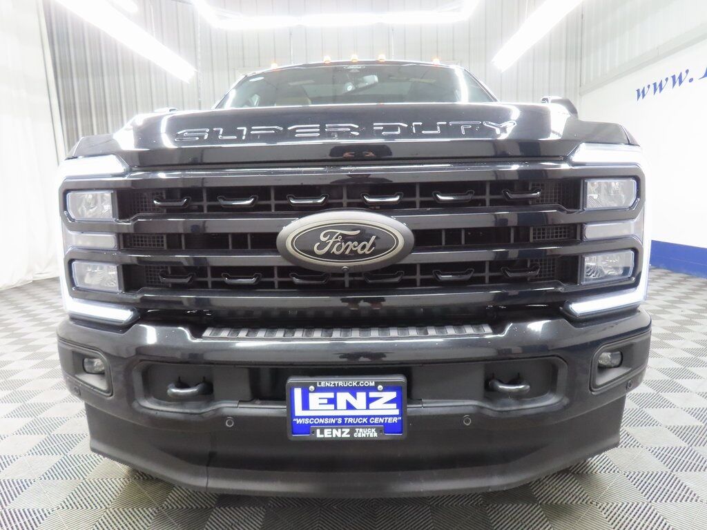 2024 Ford F-250 Super Duty 4x4 Crew Cab Lariat Fond du Lac WI