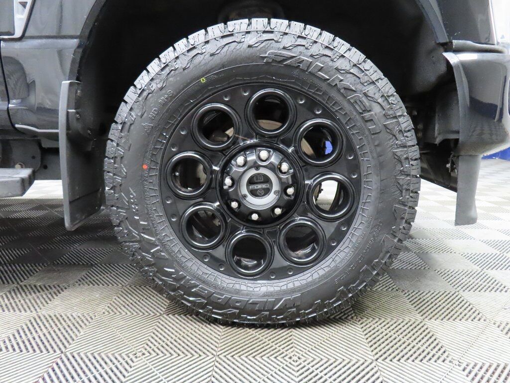 2024 Ford F-250 Super Duty 4x4 Crew Cab Lariat Fond du Lac WI