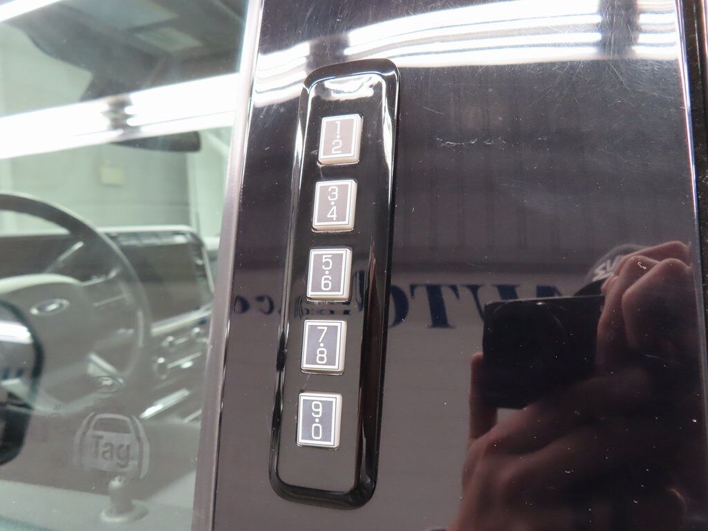 2024 Ford F-250 Super Duty 4x4 Crew Cab Lariat Fond du Lac WI 2024 Ford F-250 Super Duty 4x4 Crew Cab Lariat Fond du Lac WI