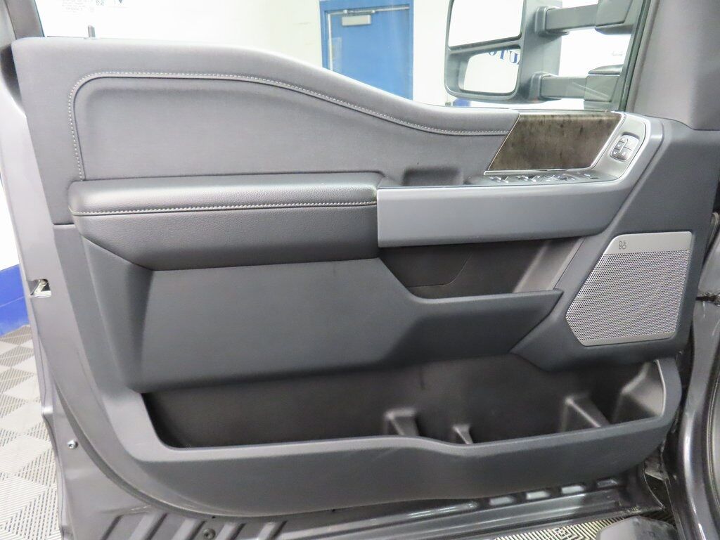 2024 Ford F-250 Super Duty 4x4 Crew Cab Lariat Fond du Lac WI 2024 Ford F-250 Super Duty 4x4 Crew Cab Lariat Fond du Lac WI