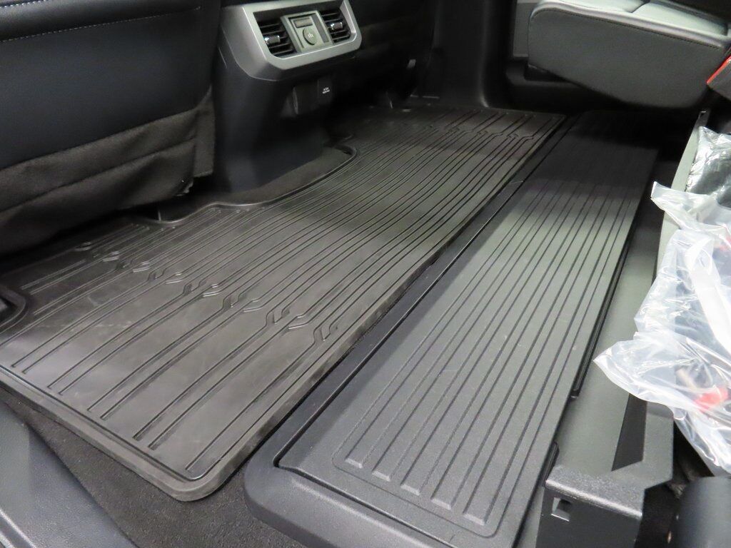 2024 Ford F-250 Super Duty 4x4 Crew Cab Lariat Fond du Lac WI 2024 Ford F-250 Super Duty 4x4 Crew Cab Lariat Fond du Lac WI