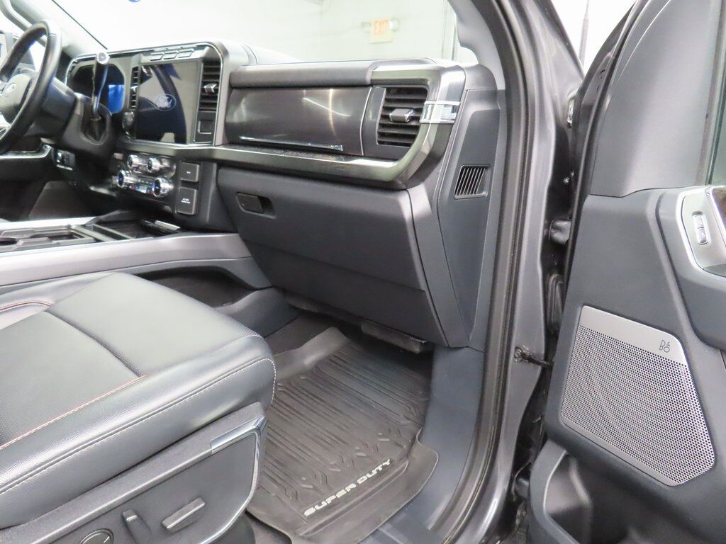 2024 Ford F-250 Super Duty 4x4 Crew Cab Lariat Fond du Lac WI 2024 Ford F-250 Super Duty 4x4 Crew Cab Lariat Fond du Lac WI