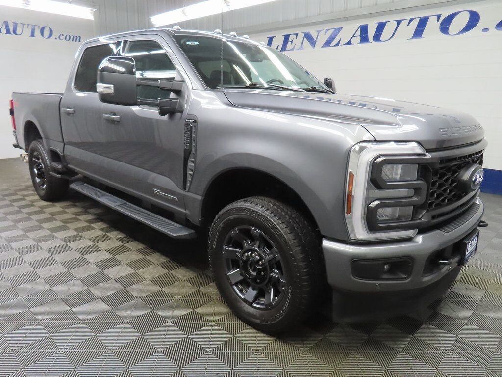 2024 Ford F-250 Super Duty 4x4 Crew Cab Lariat Fond du Lac WI 2024 Ford F-250 Super Duty 4x4 Crew Cab Lariat Fond du Lac WI