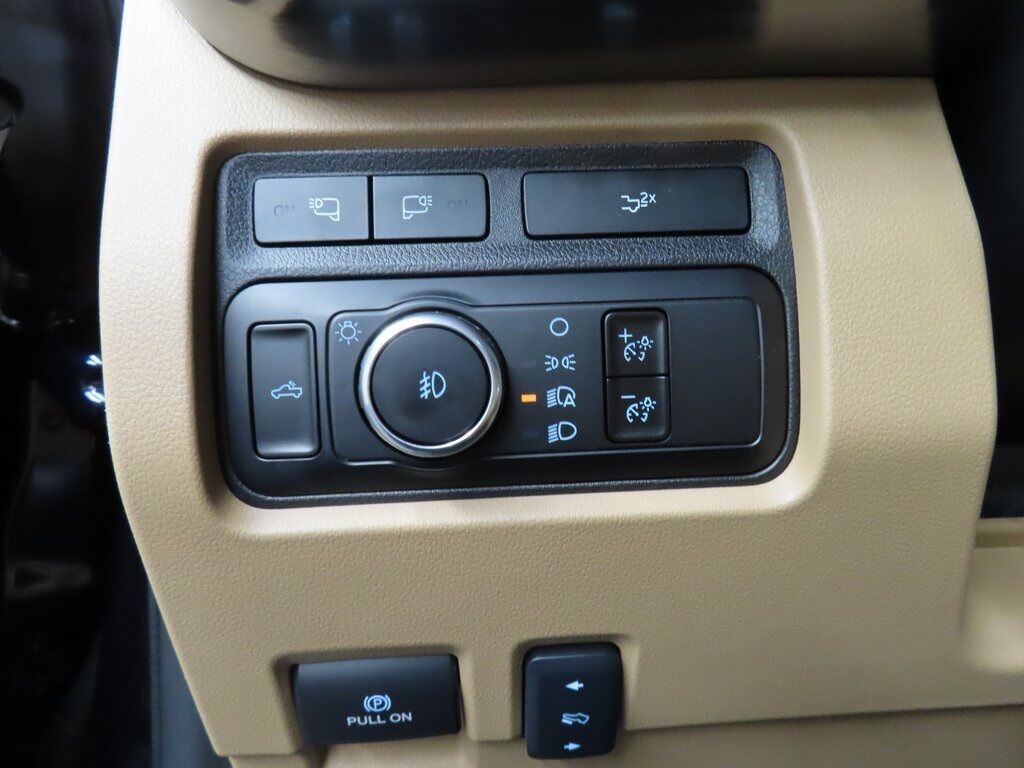 2024 Ford F-250 Super Duty 4x4 Crew Cab Lariat Fond du Lac WI 2024 Ford F-250 Super Duty 4x4 Crew Cab Lariat Fond du Lac WI