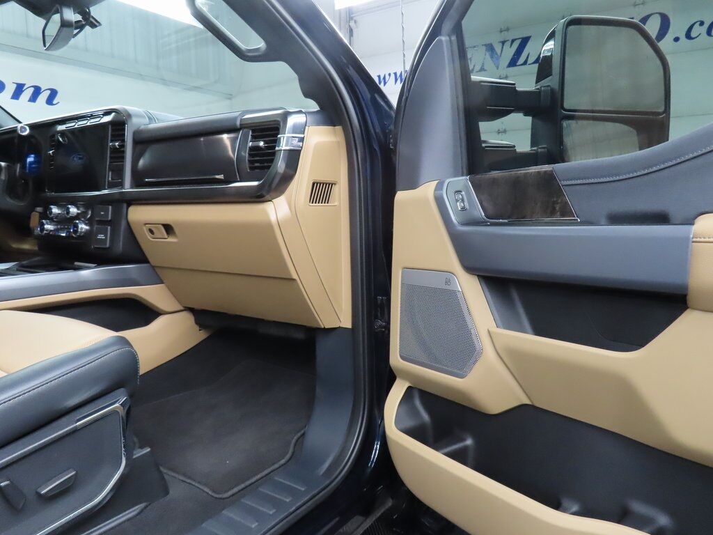 2024 Ford F-250 Super Duty 4x4 Crew Cab Lariat Fond du Lac WI 2024 Ford F-250 Super Duty 4x4 Crew Cab Lariat Fond du Lac WI