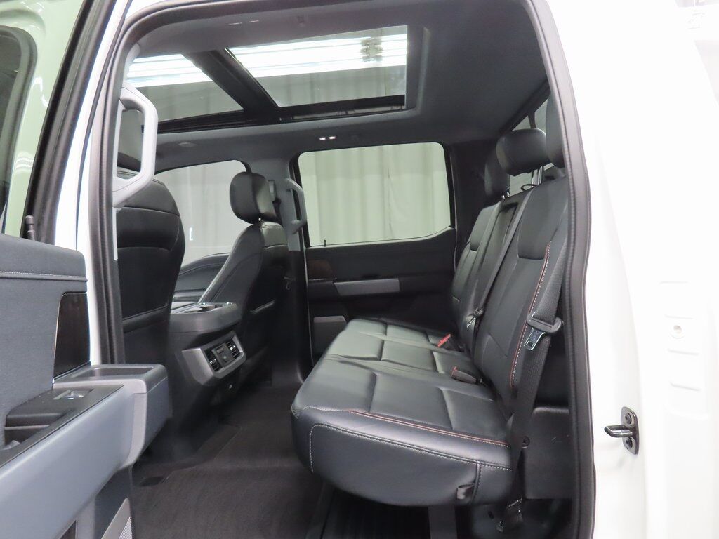 2024 Ford F-250 Super Duty 4x4 Crew Cab Lariat Fond du Lac WI