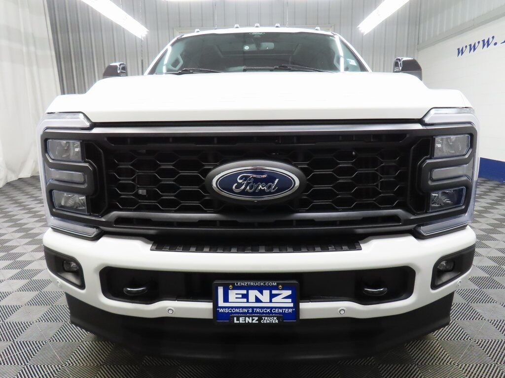 2024 Ford F-250 Super Duty 4x4 Crew Cab Lariat Fond du Lac WI