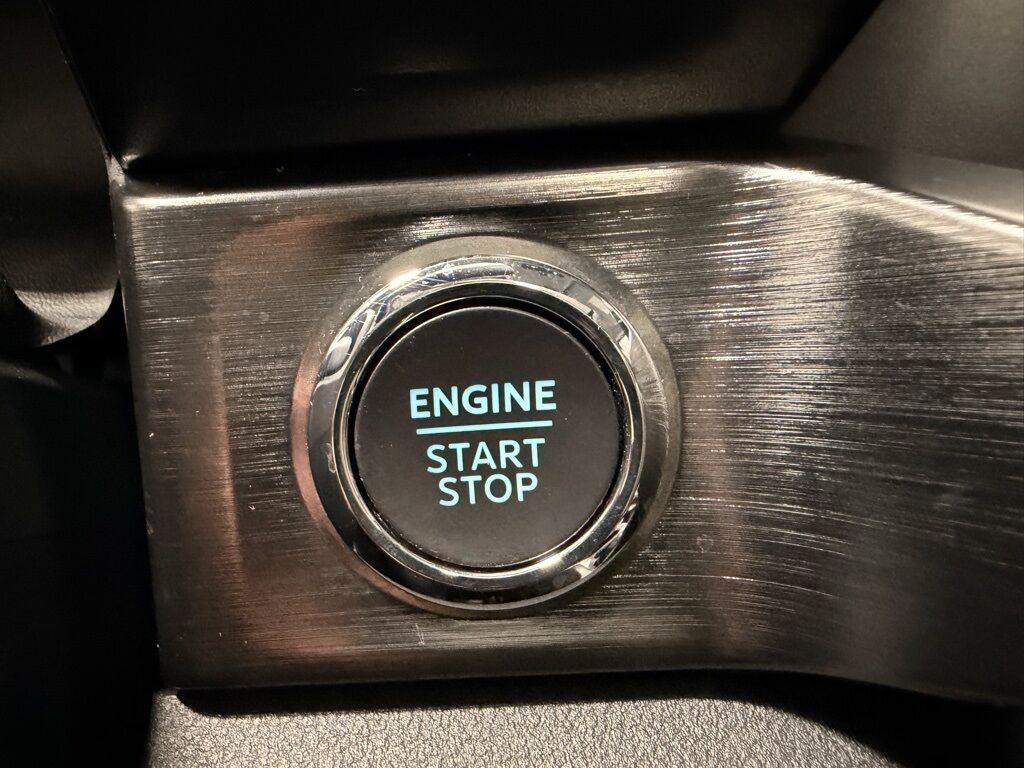 2024 Ford F-250 Super Duty 4x4 Crew Cab Lariat Minocqua WI 2024 Ford F-250 Super Duty 4x4 Crew Cab Lariat Minocqua WI