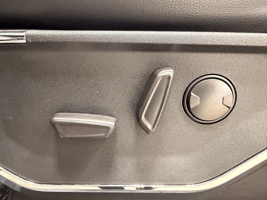 2024 Ford F-250 Super Duty 4x4 Crew Cab Lariat Minocqua WI 2024 Ford F-250 Super Duty 4x4 Crew Cab Lariat Minocqua WI