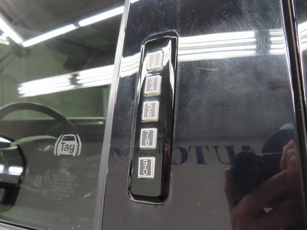 2024 Ford F-250 Super Duty 4x4 Crew Cab Limited Fond du Lac WI 2024 Ford F-250 Super Duty 4x4 Crew Cab Limited Fond du Lac WI