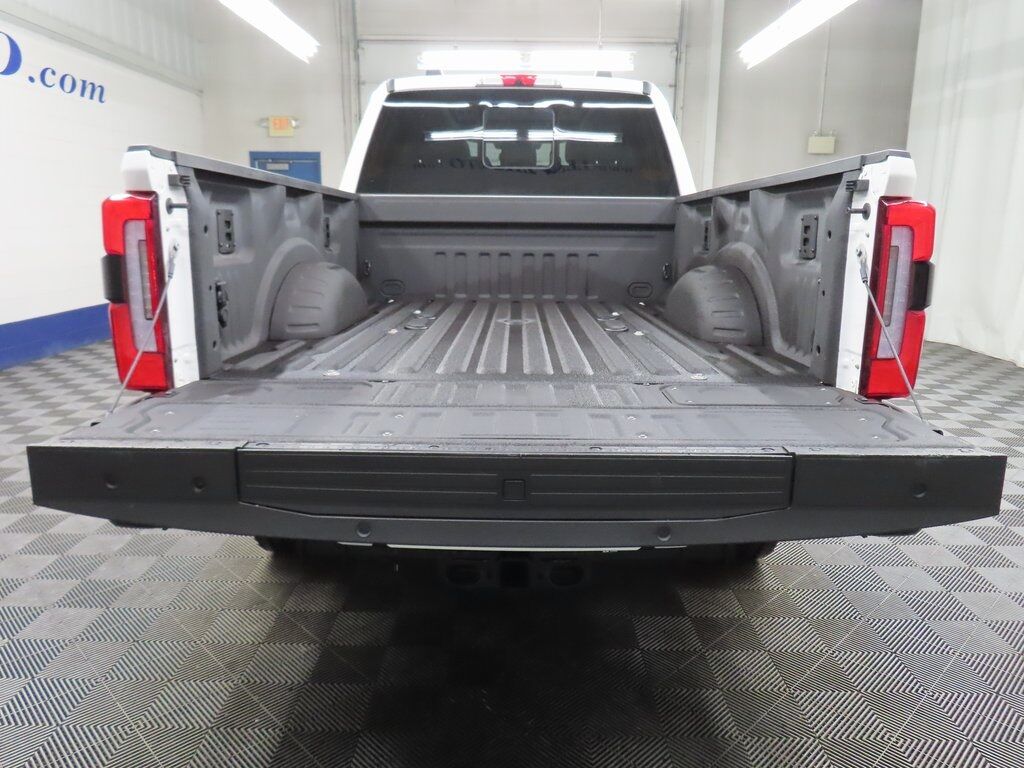2024 Ford F-250 Super Duty 4x4 Crew Cab Limited Fond du Lac WI 2024 Ford F-250 Super Duty 4x4 Crew Cab Limited Fond du Lac WI