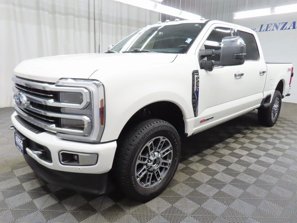 2024 Ford F-250 Super Duty 4x4 Crew Cab Limited Fond du Lac WI 2024 Ford F-250 Super Duty 4x4 Crew Cab Limited Fond du Lac WI