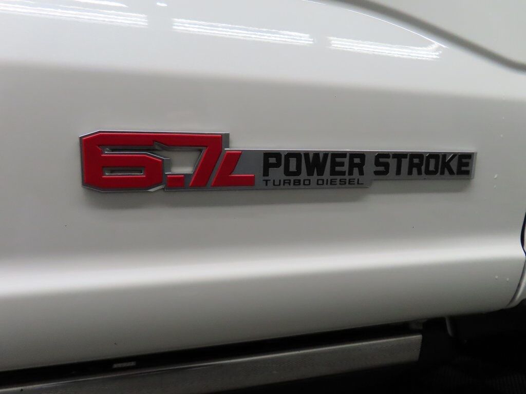 2024 Ford F-250 Super Duty 4x4 Crew Cab Limited Fond du Lac WI 2024 Ford F-250 Super Duty 4x4 Crew Cab Limited Fond du Lac WI